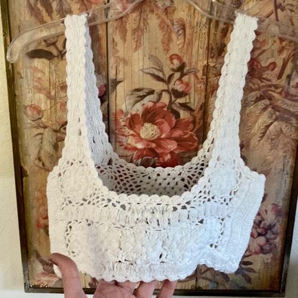 MAJORELLE REVOLVE BRAND STRETCH BOHO WHITE CROCHET KNIT  BODYCON CROP TOP - Picture 10 of 14